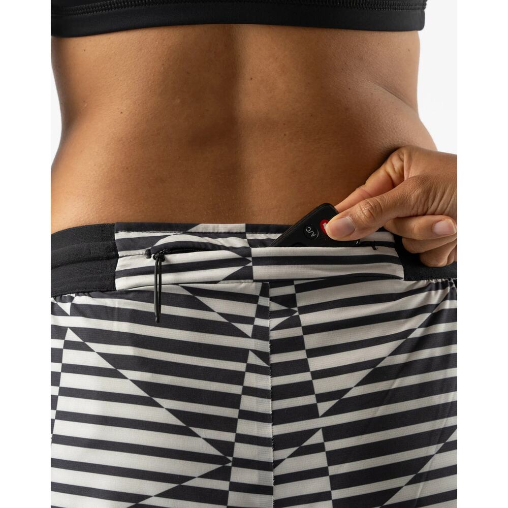 Rabbit Fuel n' Fly Running Shorts Black & White Geometric Graphic Print Medium - Picture 10 of 13